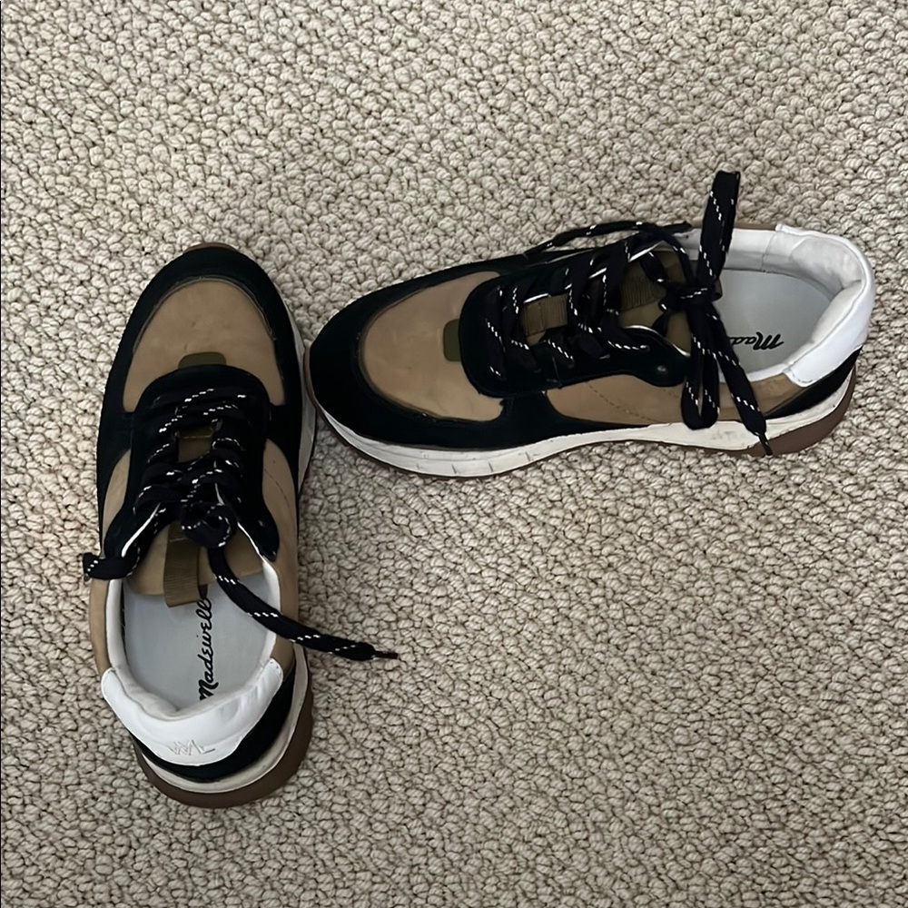 Black and Tan Sneakers by madewell
